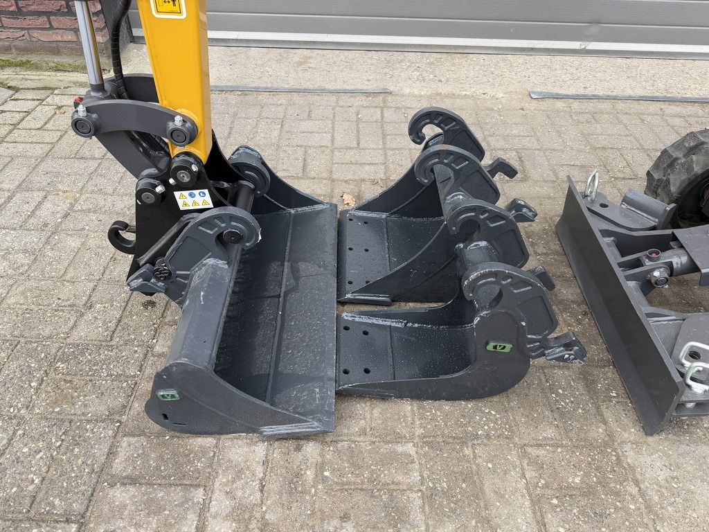 XCMG XE10 E minigraver NIEUW