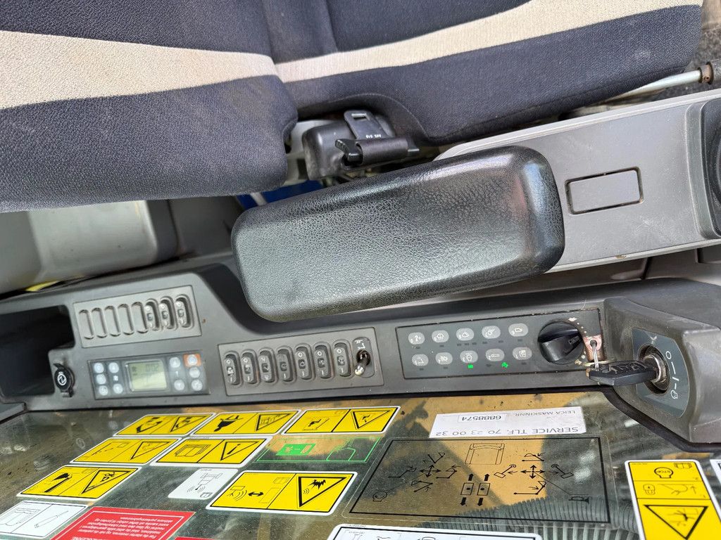 Caterpillar 323E 3D Leica gps Engcon Full option