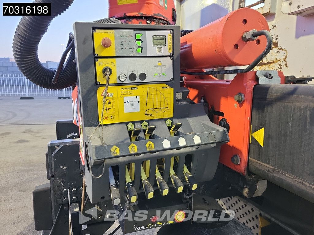 Palfinger Trakker PK18002EH 6X4 Palfinger PK18002 EH Kran Crane Remote control