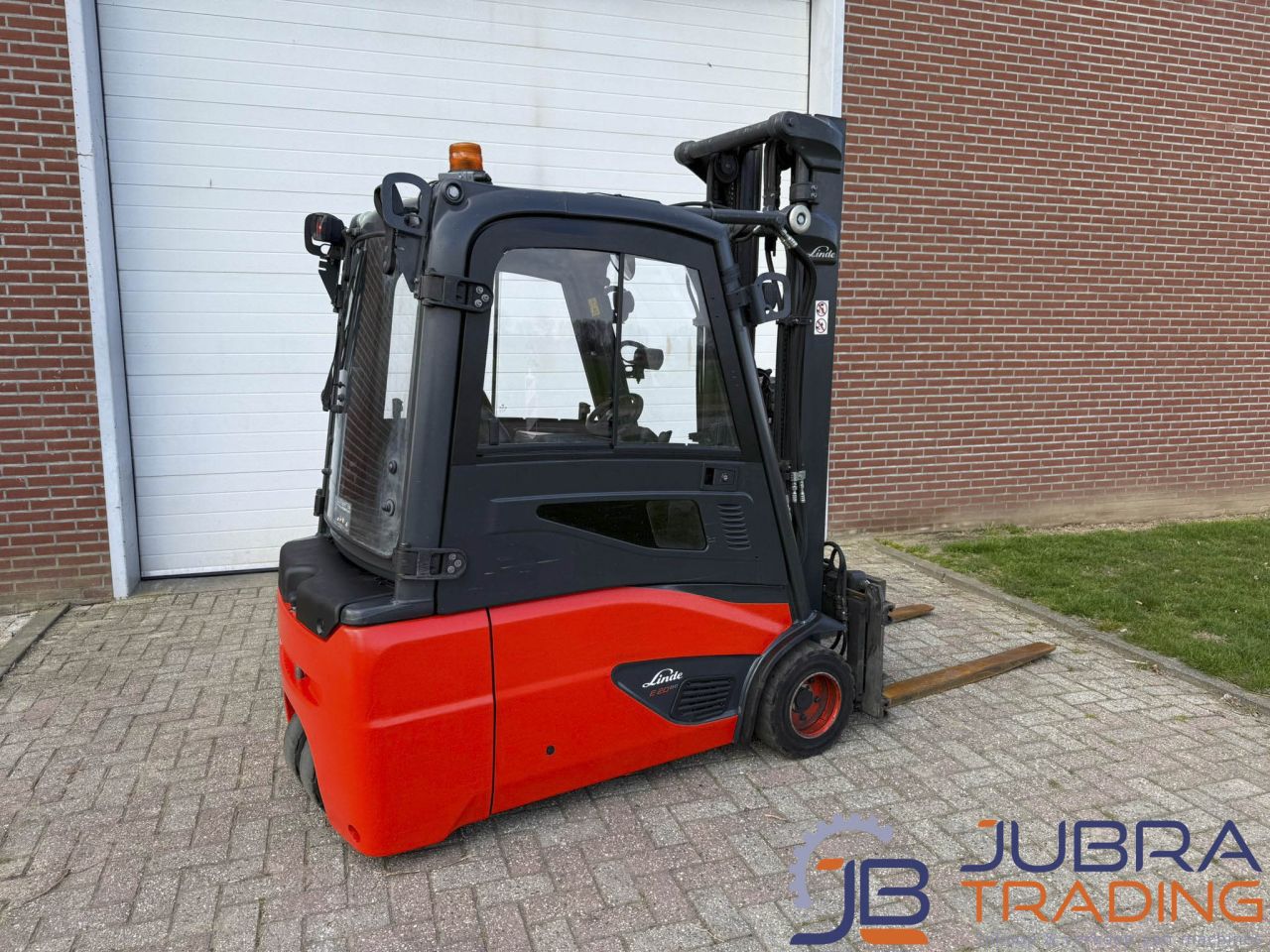Linde E20L-02 Electric Forklift | 2020 | 13714H | 2T | 522CM