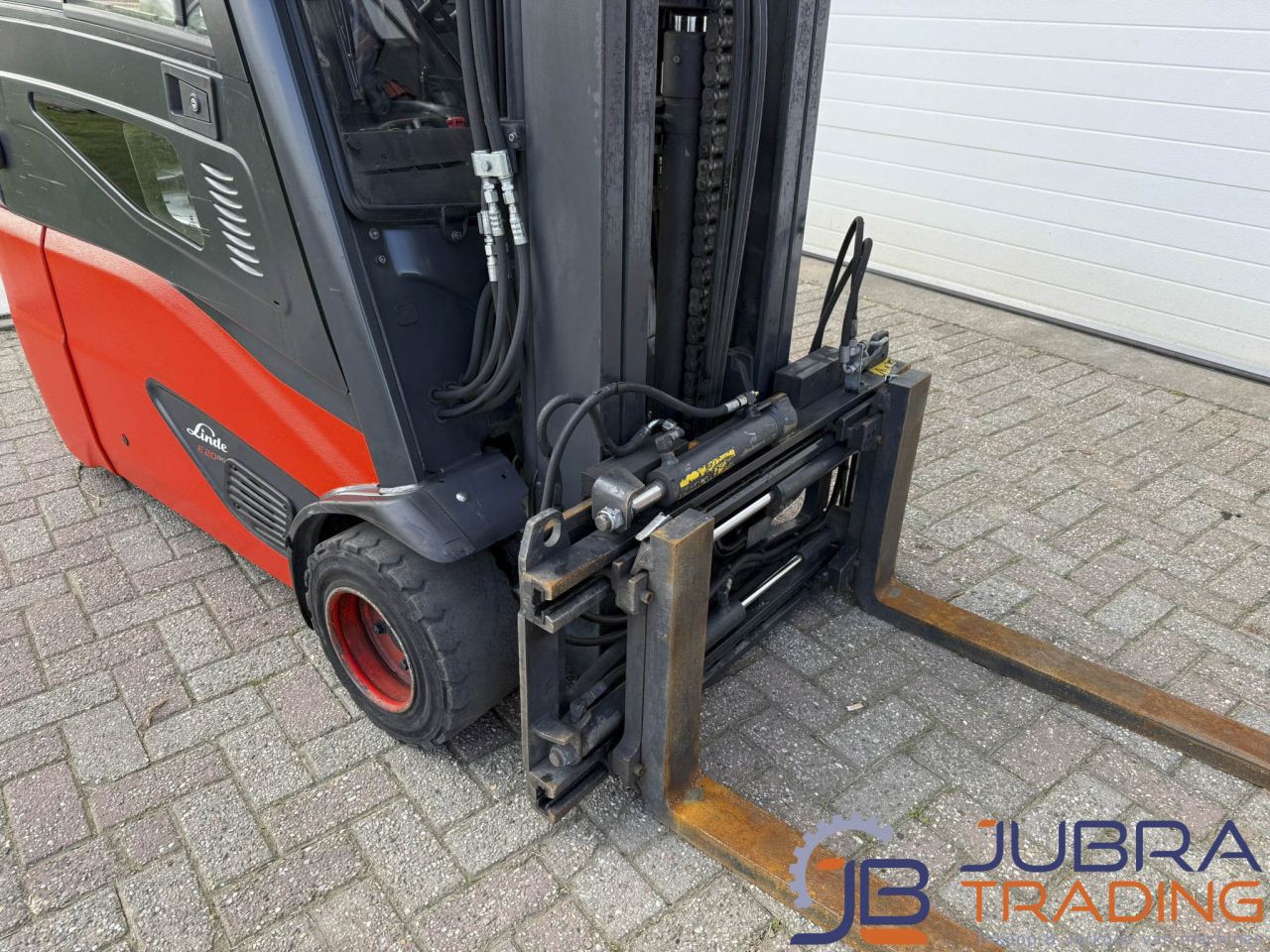 Linde E20L-02 Electric Forklift | 2020 | 13714H | 2T | 522CM
