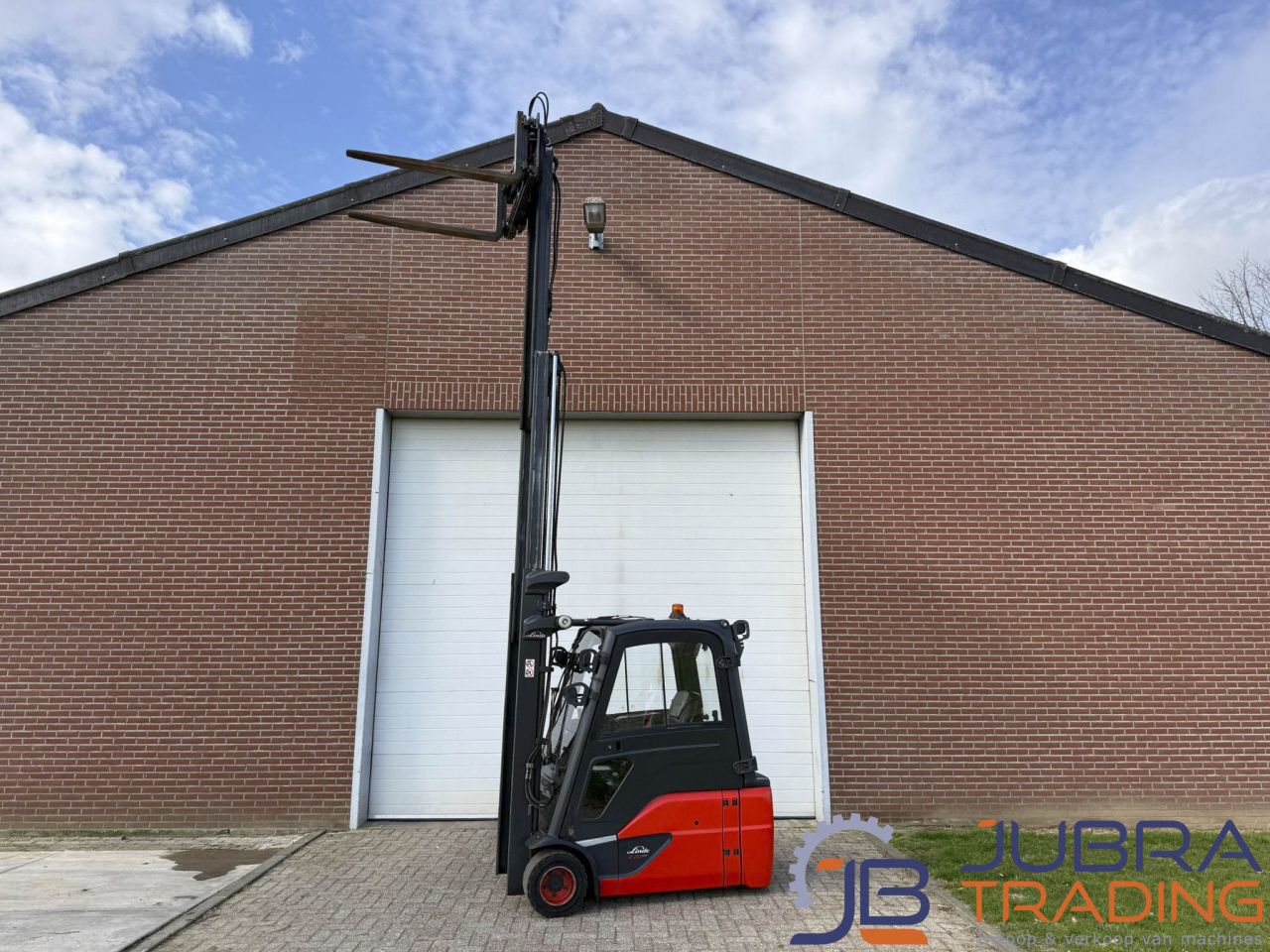 Linde E20L-02 Electric Forklift | 2020 | 13714H | 2T | 522CM