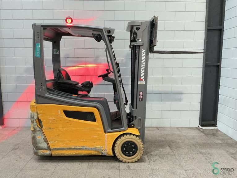 Gabelstapler Elektrisch Jungheinrich EFG 216K 2017 Triplex