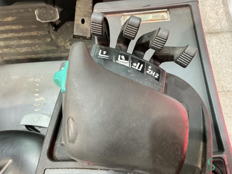 Gabelstapler Elektrisch Jungheinrich EFG 216K 2017 Triplex