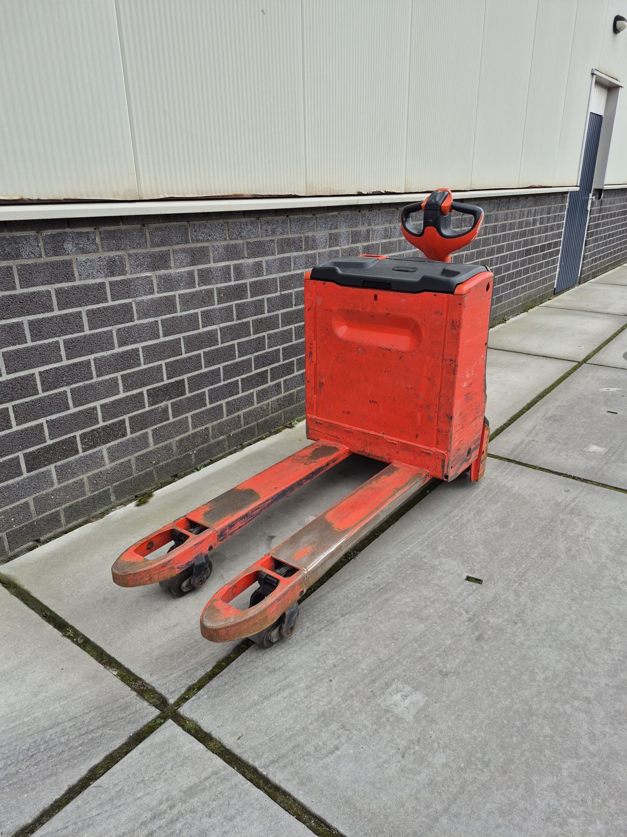 Linde T16 elektrische palletwagen bj 2017 2488 uur