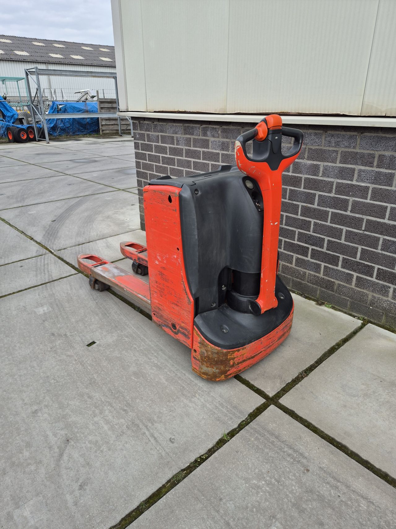 Linde T16 elektrische palletwagen bj 2017 2488 uur