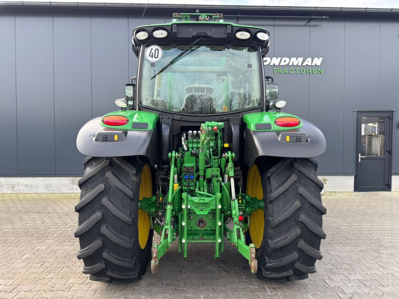 John Deere 6130R