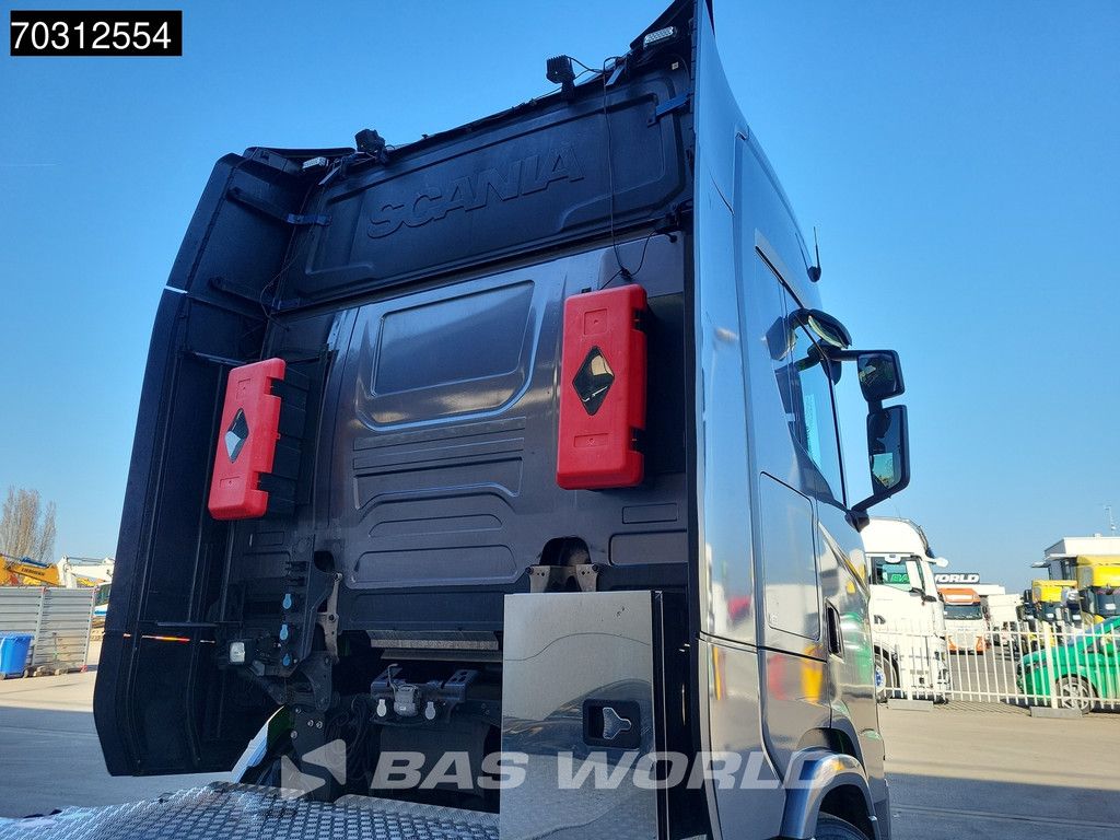 Scania S730 6X4 Full-Air Retarder ADR Leder