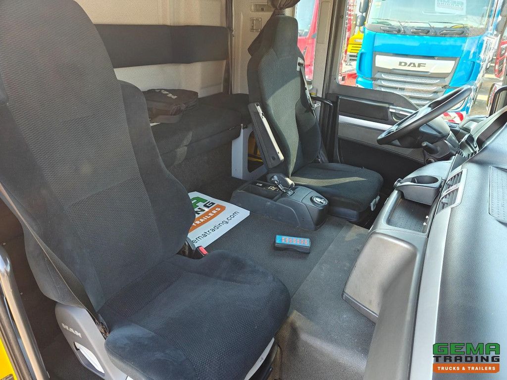 MAN TGM 15.250 Doppelkabine (6 Personen) 4x2 Euro 6 - Tischer 6000 ALU + Doppelplattform + Brille + Seilwinde - Rockinger - 10/2026 APK