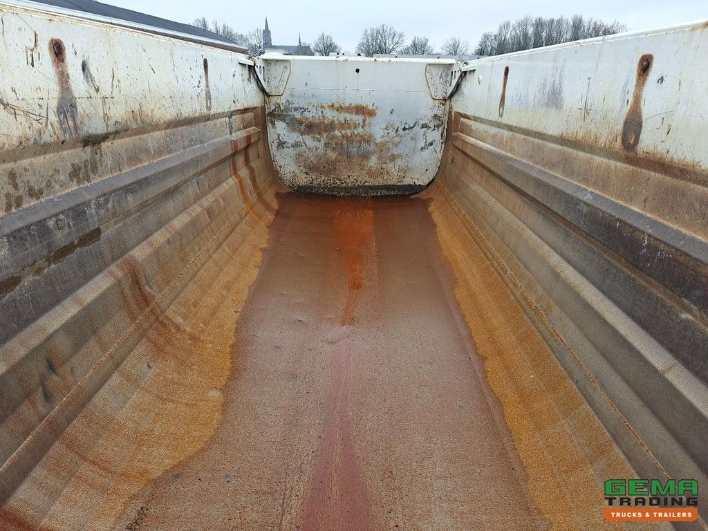 Tecnokar T3P 3-achsiger SAF-Kipper aus Hardox-Stahl (26 m³) – AluChassis – Alcoa – Scheibenbremsen – Liftachse – elektrisches Schiebedach