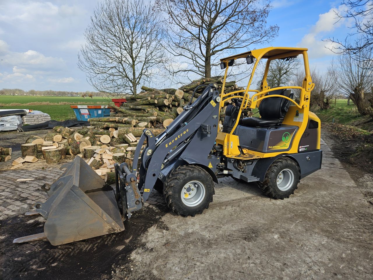 Eurotrac W11-E