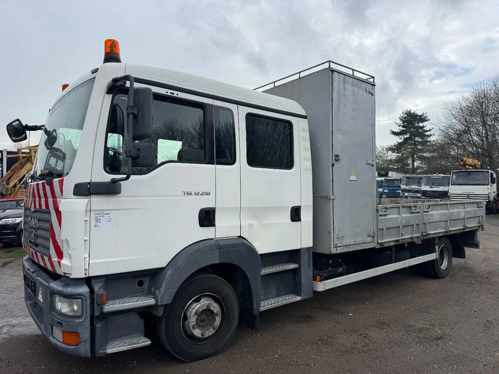 MAN TGL 12.210 **BELGIAN TRUCK-EURO 4-MANUAL GEARBOX**