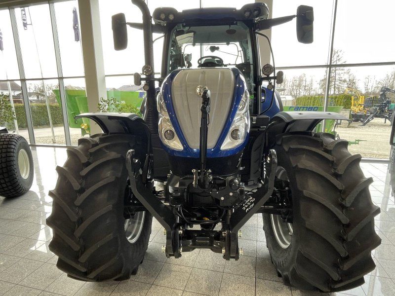 New Holland T6.180 Auto Command (Stage V)