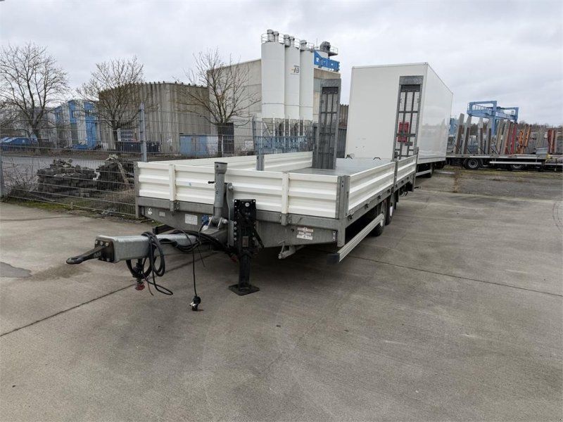 Tandemtieflader, hydr. Rampen, wenig Benutzt