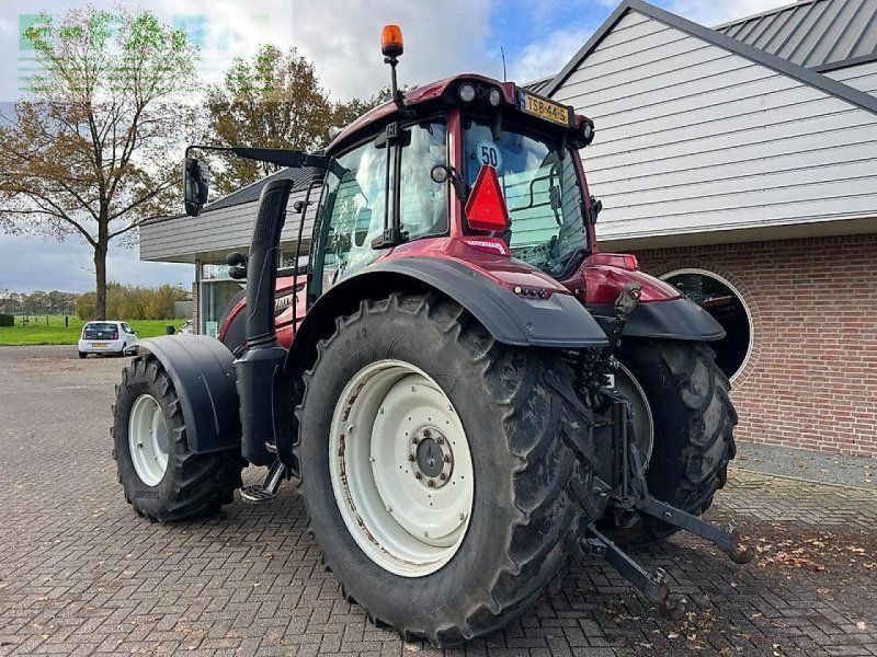 Valtra t174 versu