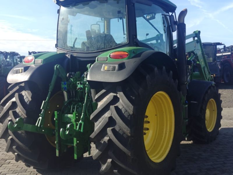 John Deere 6150R