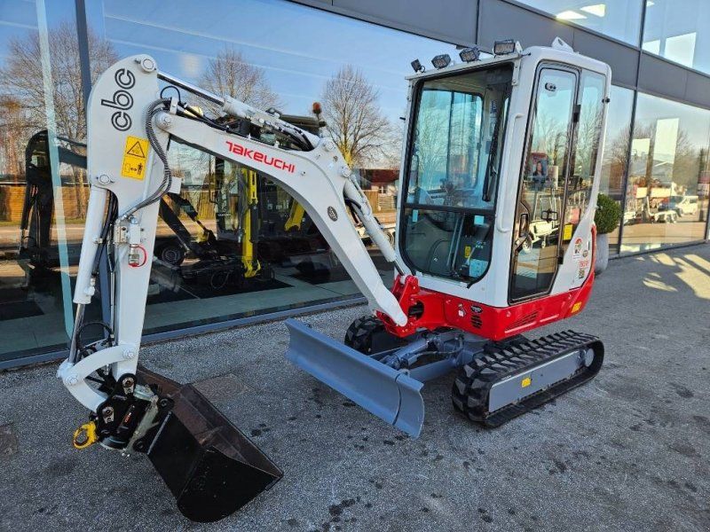 Takeuchi TB 216