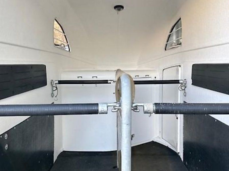 Böckmann Big Master 2-Pferde 2,4t. Aluboden Vollpoly