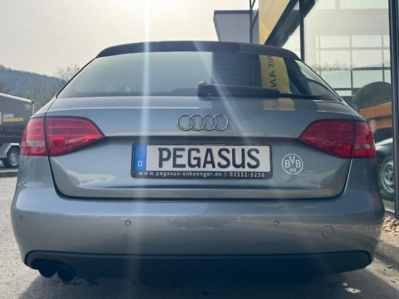 Audi A4 Avant Attraction PKW Klima Radio 1,8 Ltr 88 kW 16V TFSI