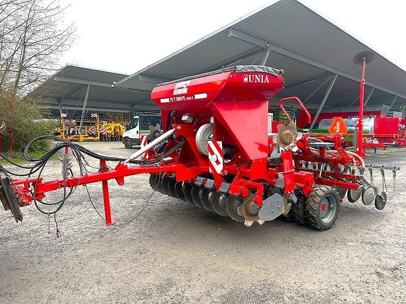 Unia FS T 1000/3 Drive Drillmaschine mit Kurzscheibenegge 1000 L 3 m