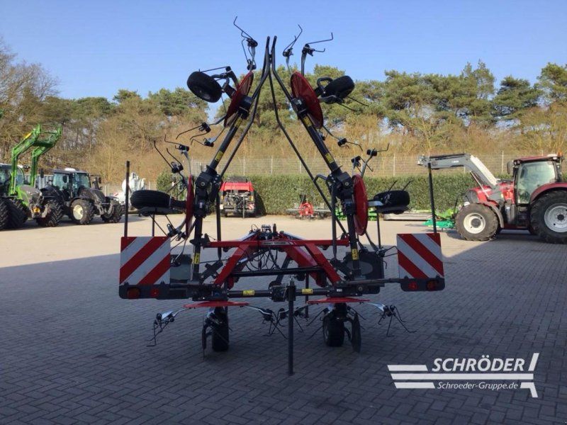 Massey Ferguson TD 776X DN (LOTUS 770)