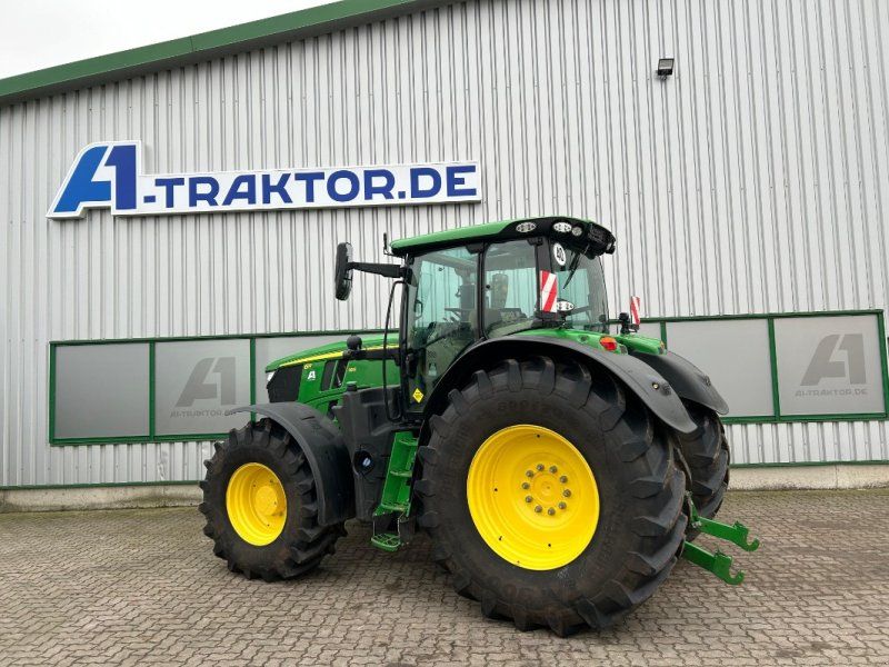 John Deere 6R 195