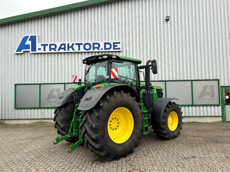 John Deere 6R 195