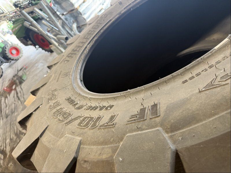 Trelleborg 2x Decke 710/60 R34