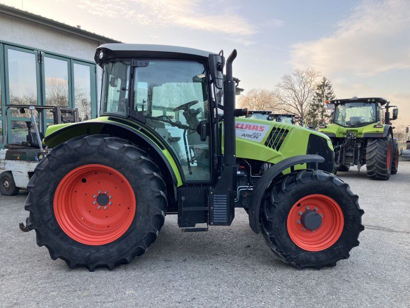 Claas Arion 410 Standard