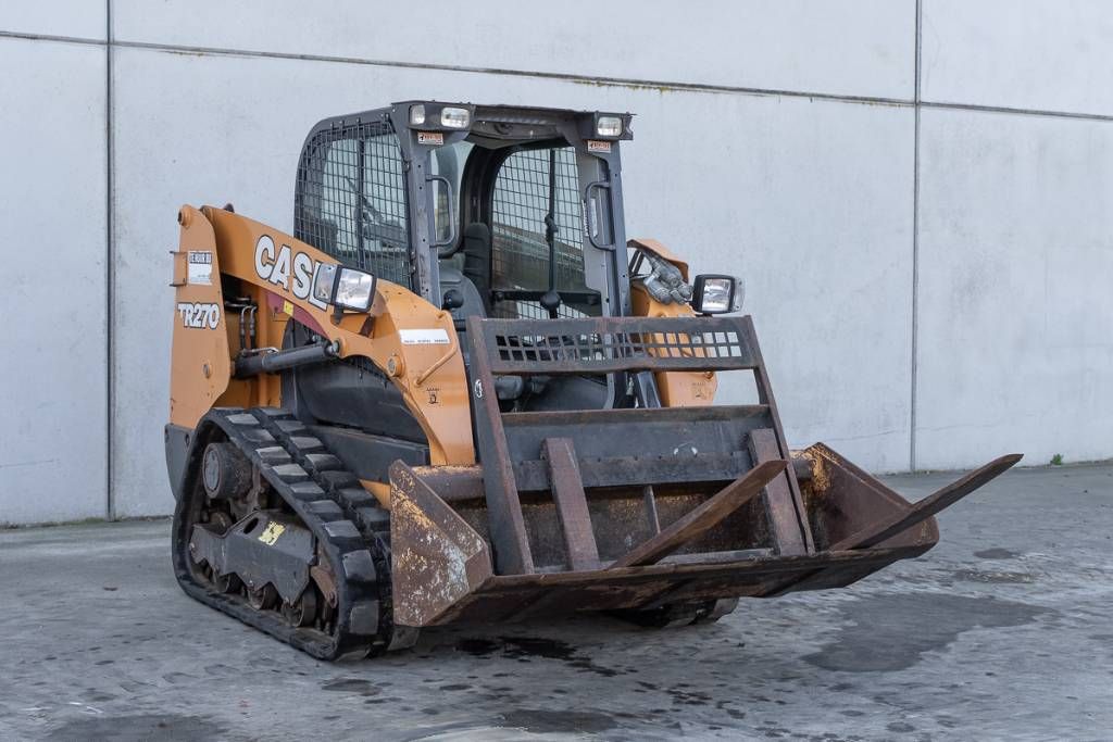 CASE TR 270