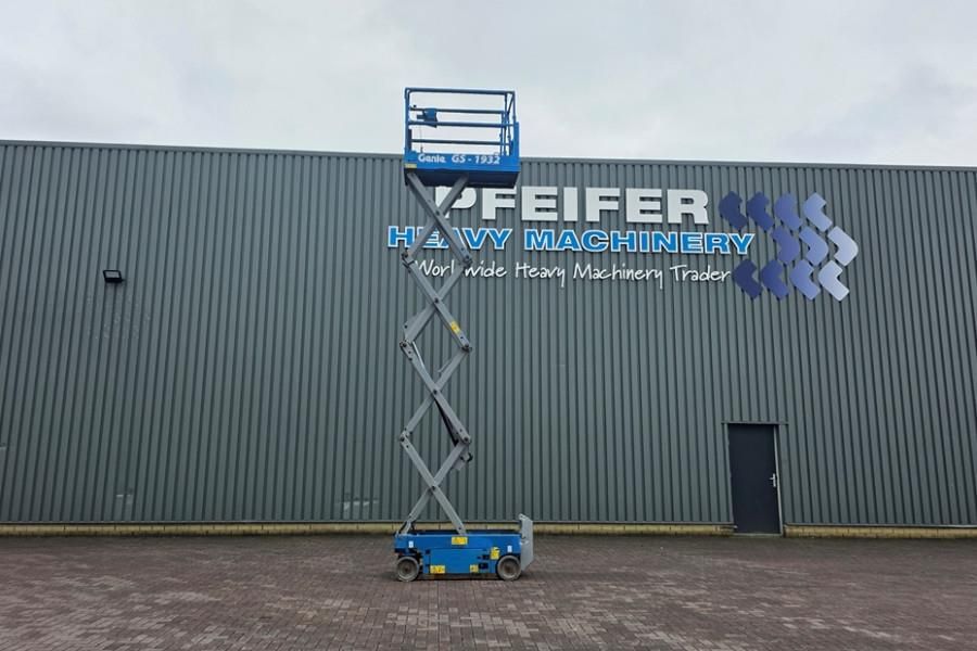 Genie GS1932 Electric, Working Height 7.8 m, 227kg Capac