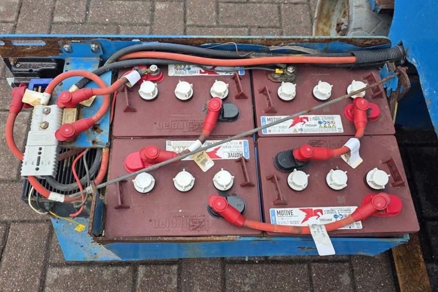 Genie GS1932 Electric, Working Height 7.8 m, 227kg Capac