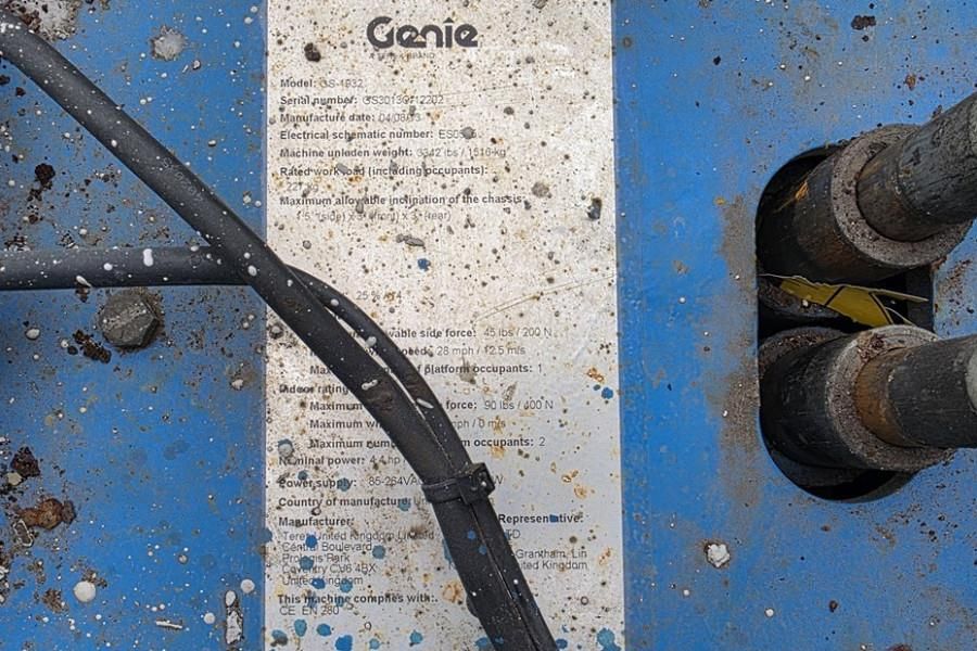 Genie GS1932 Electric, Working Height 7.8 m, 227kg Capac