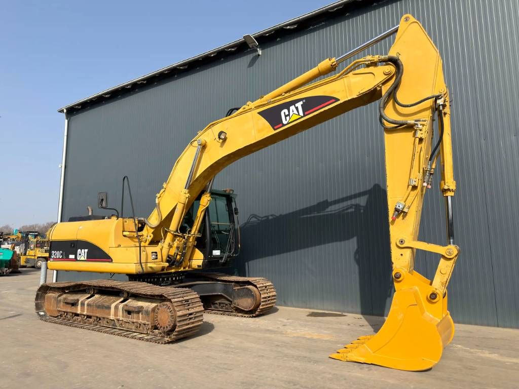 CAT 320C L