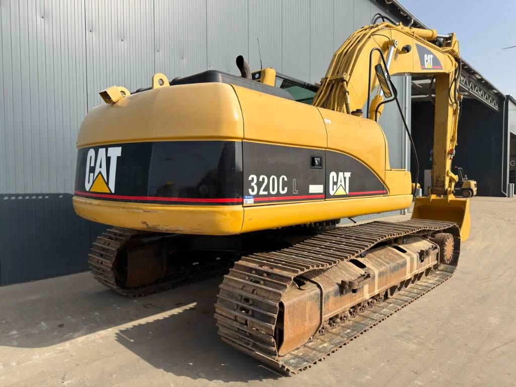 CAT 320C L