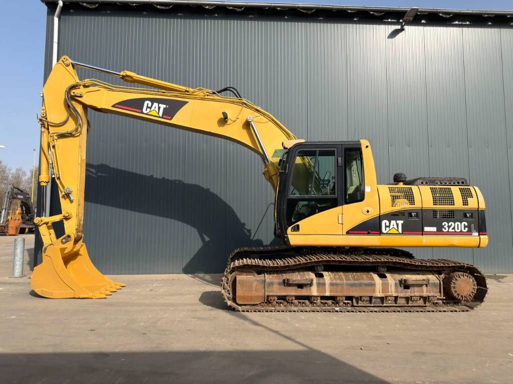 CAT 320C L