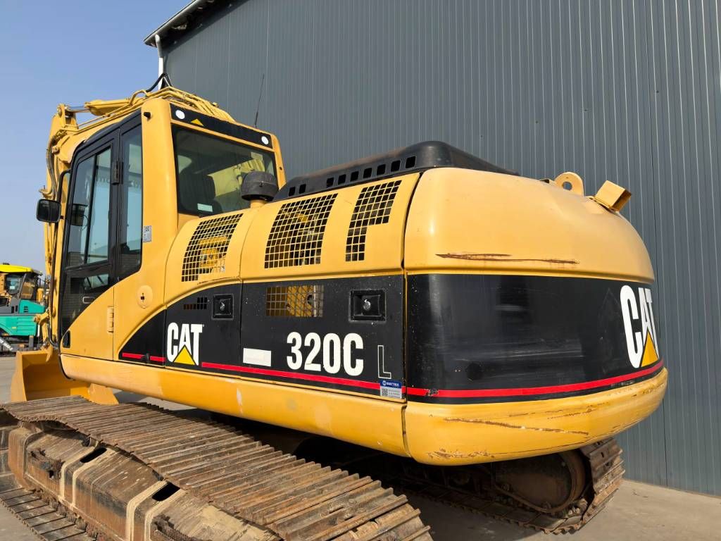 CAT 320C L