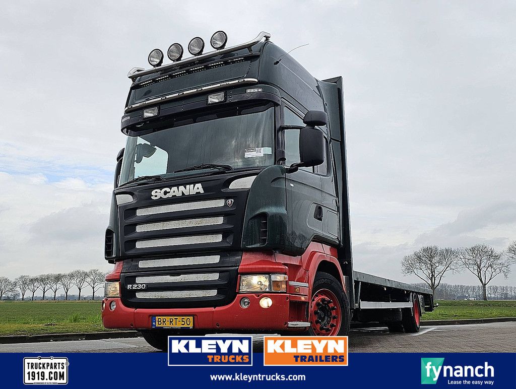 SCANIA R230