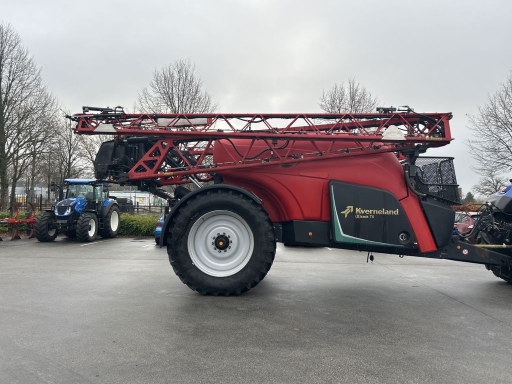 Kverneland veldspuit 33 meter