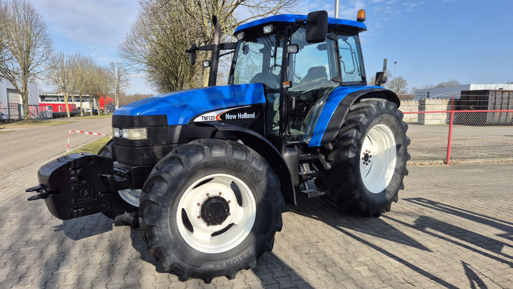 New Holland TM120 RC met 6615 uur!!