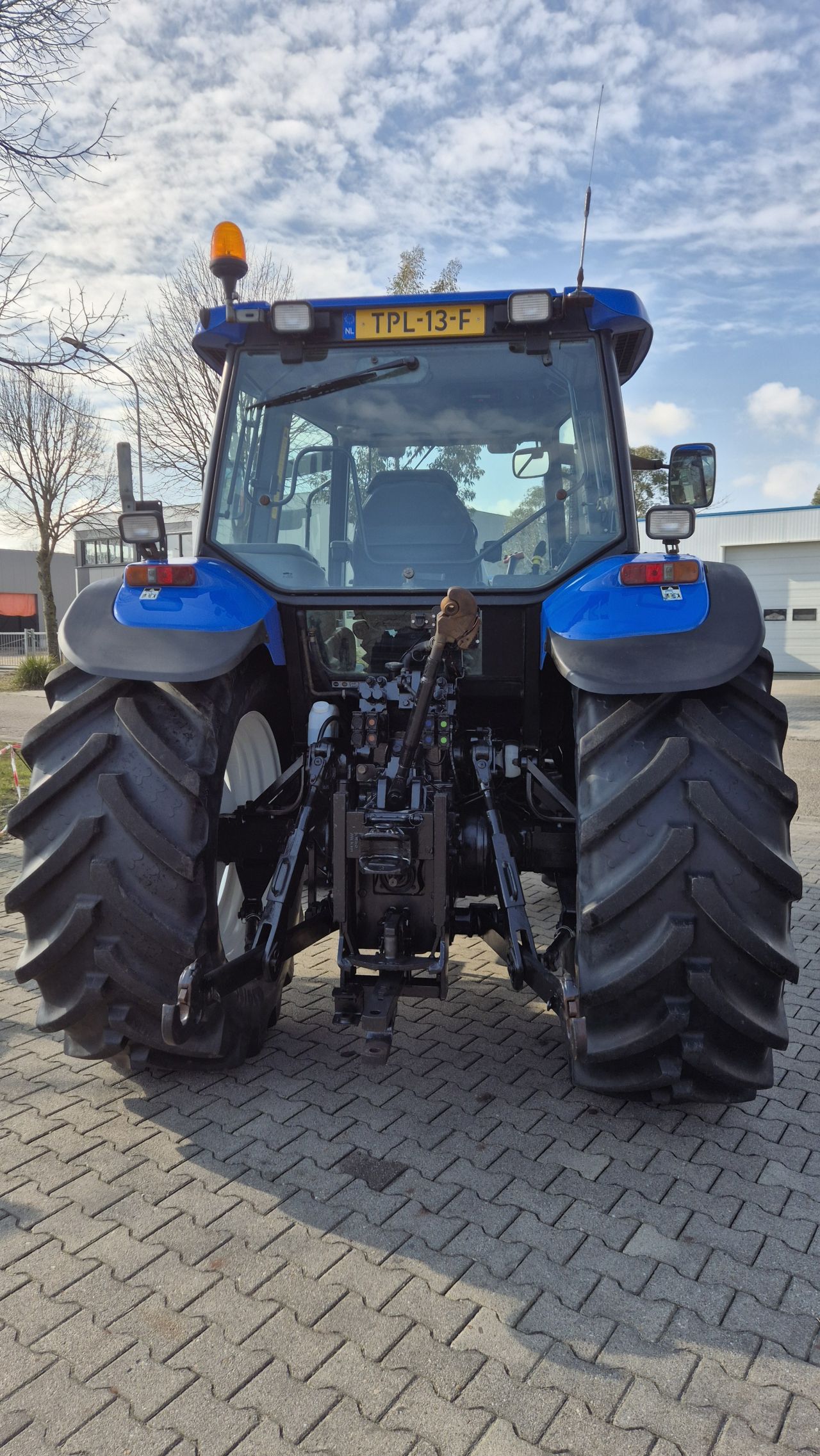 New Holland TM120 RC met 6615 uur!!