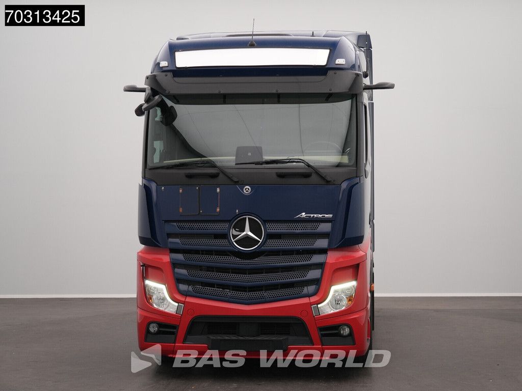 Mercedes Actros 1846 4X2 Bigspace Retarder 2xTanks Mirrorcam Navi