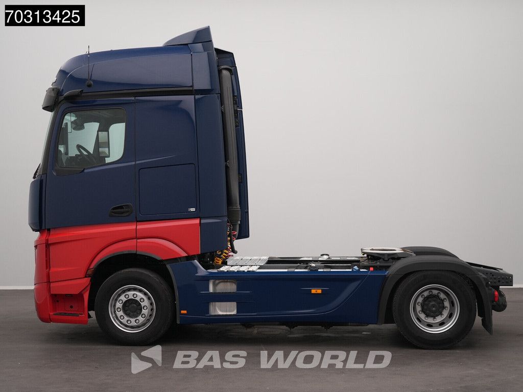 Mercedes Actros 1846 4X2 Bigspace Retarder 2xTanks Mirrorcam Navi