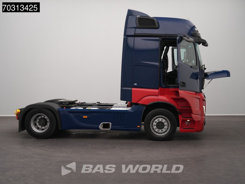 Mercedes Actros 1846 4X2 Bigspace Retarder 2xTanks Mirrorcam Navi