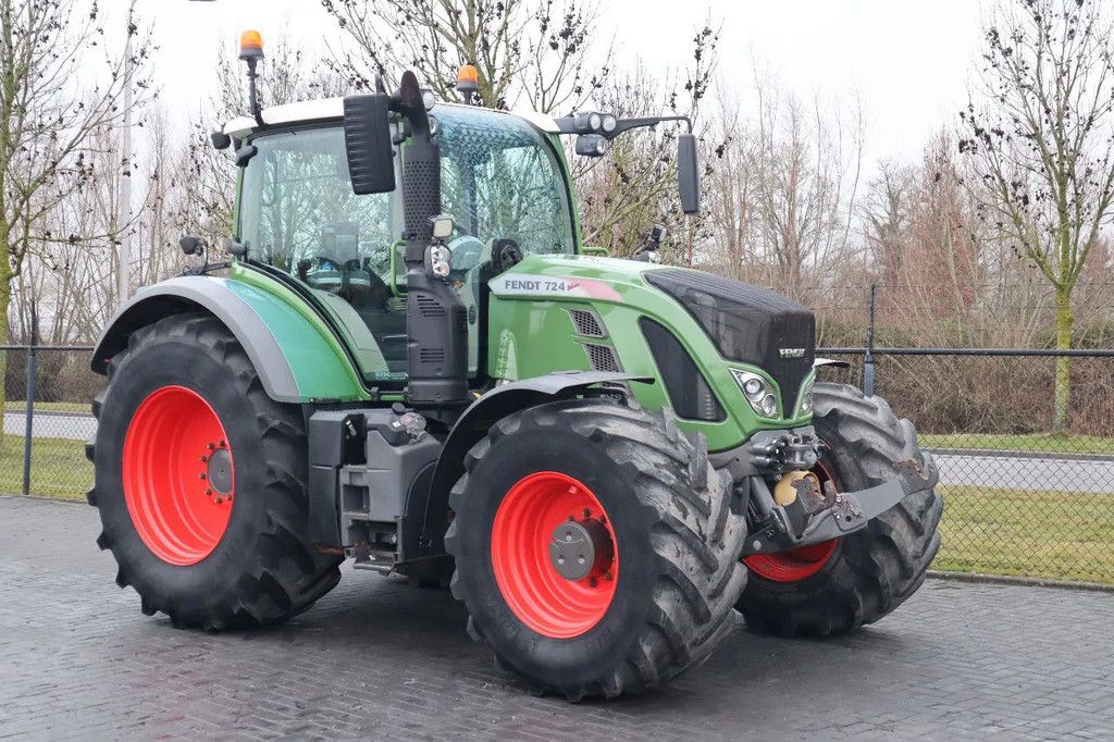 Fendt 724 VARIO PROFI S4 | FRONT PTO | 50 KM/H | ZULASSUNG