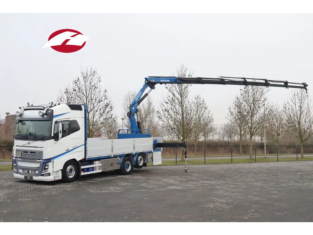 Volvo FH 16.750 | 6X2*4 RETARDER DEMOUNTABLE CRANE EFFER 215-6