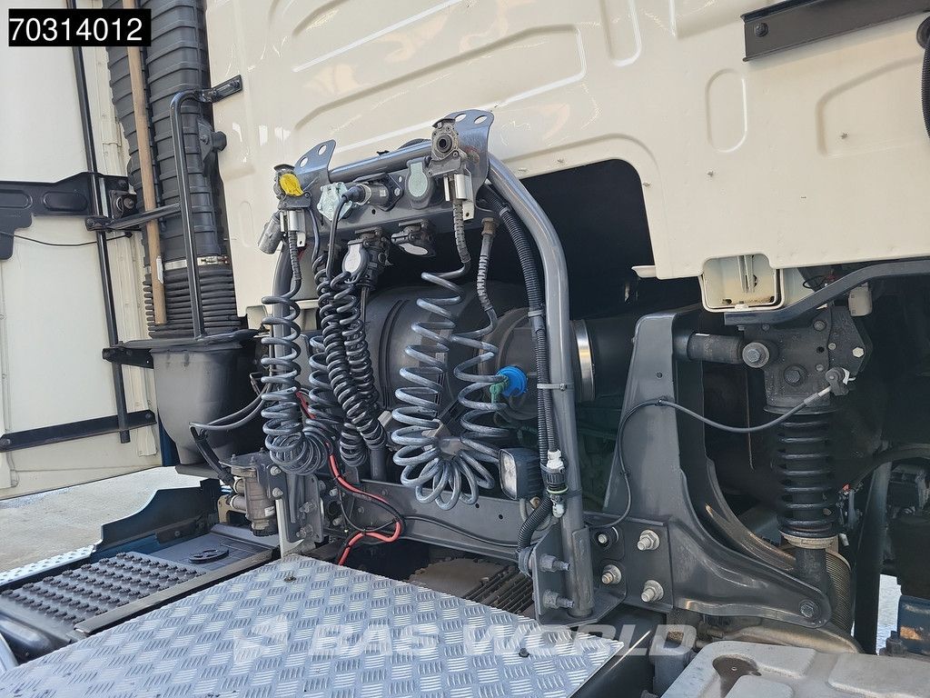 Volvo FH 420 4X2 XL I-ParkCool Leatherseats 2xTanks