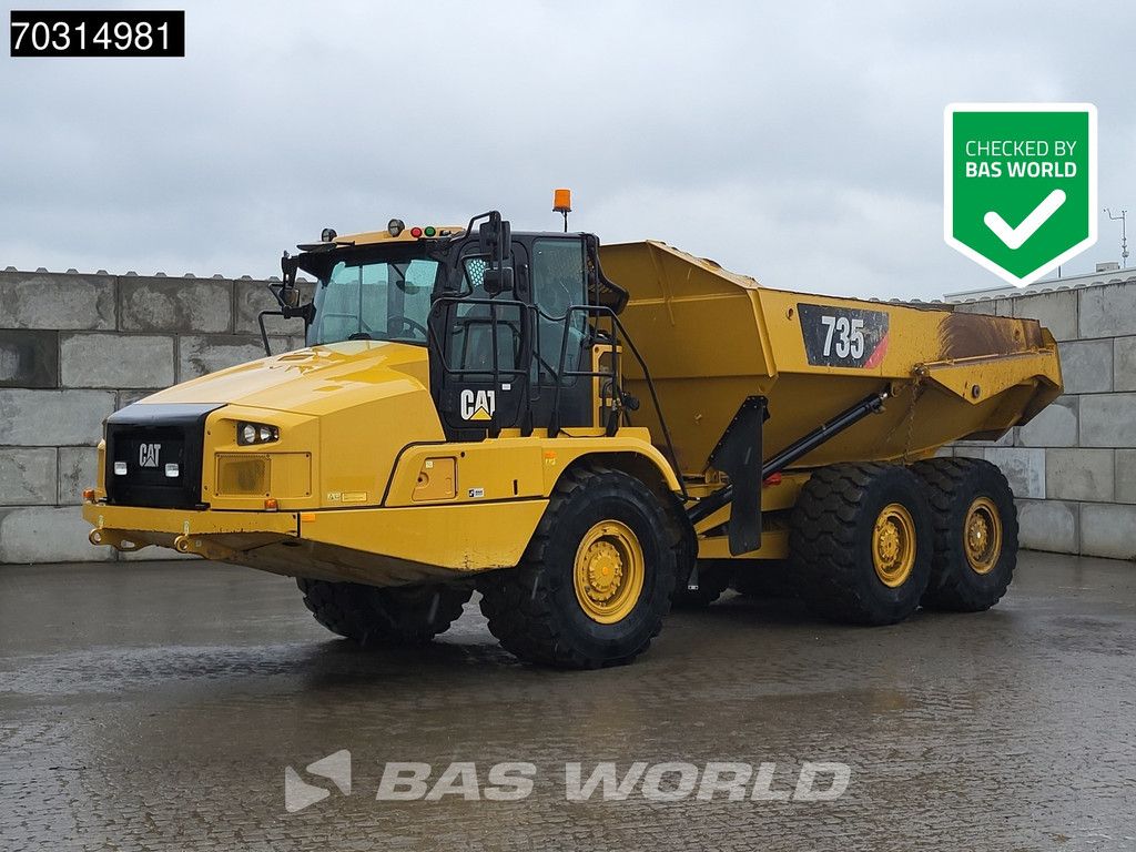 Caterpillar 735