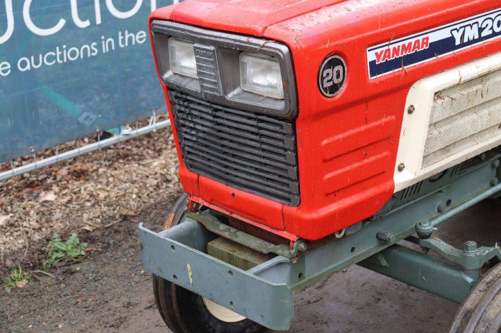 Mini tractor Yanmar YM2002 Diesel