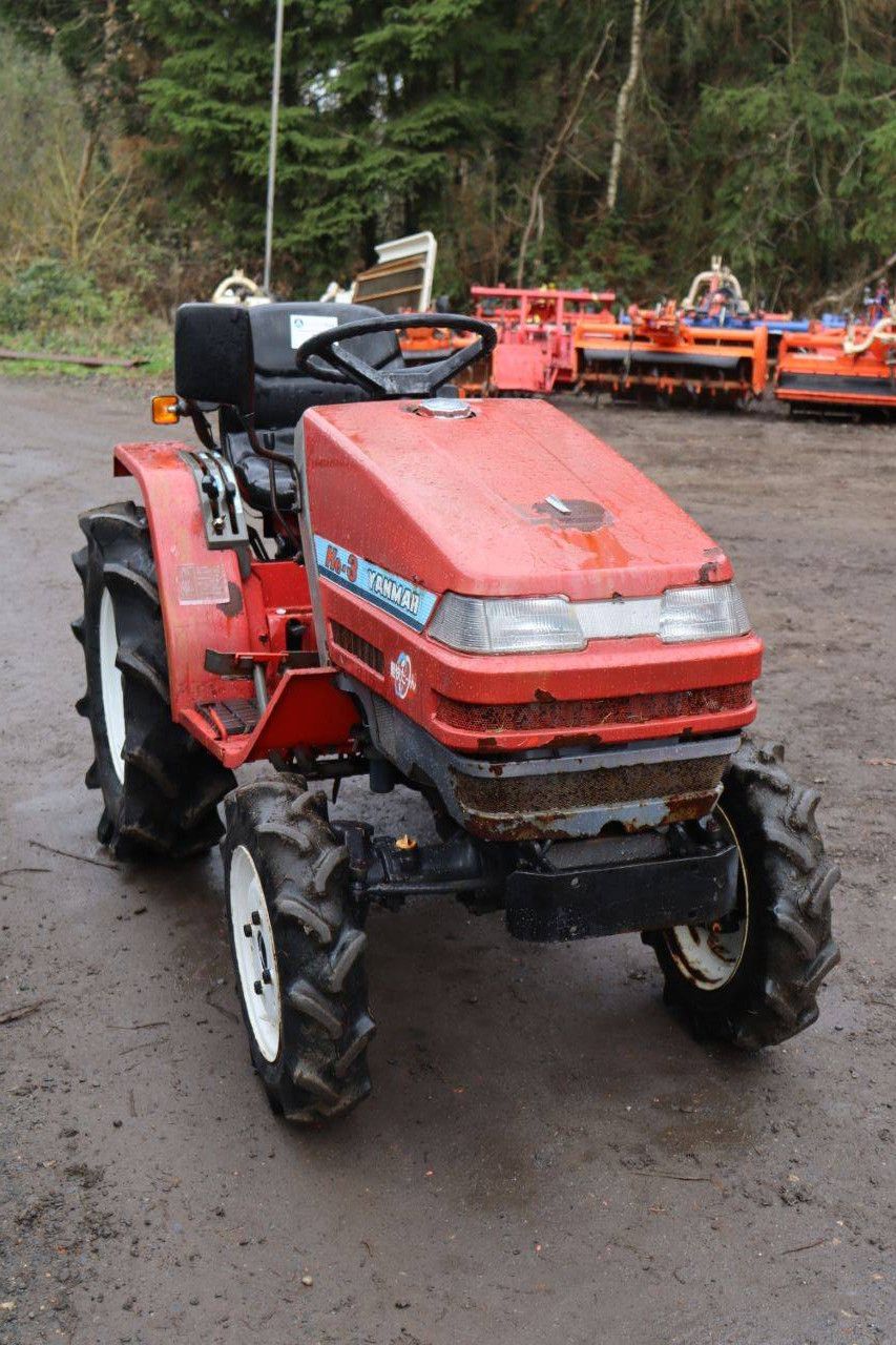 Schmalspurtraktor Yanmar Ke-3D Diesel